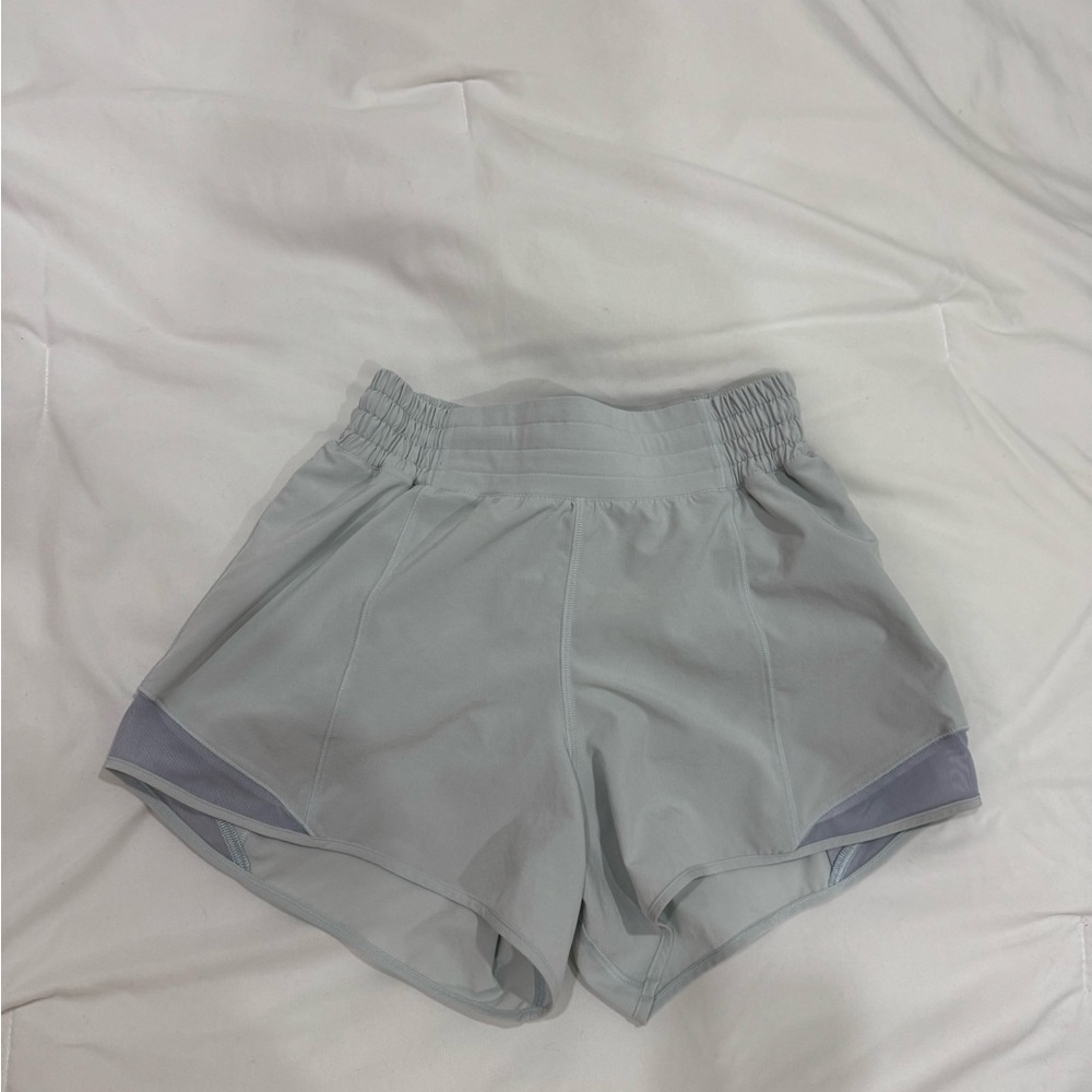 LULULEMON HOTTY HOT 4” SHORTS